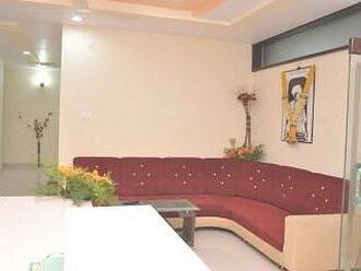 Risha Hotel, Chandrapur 4